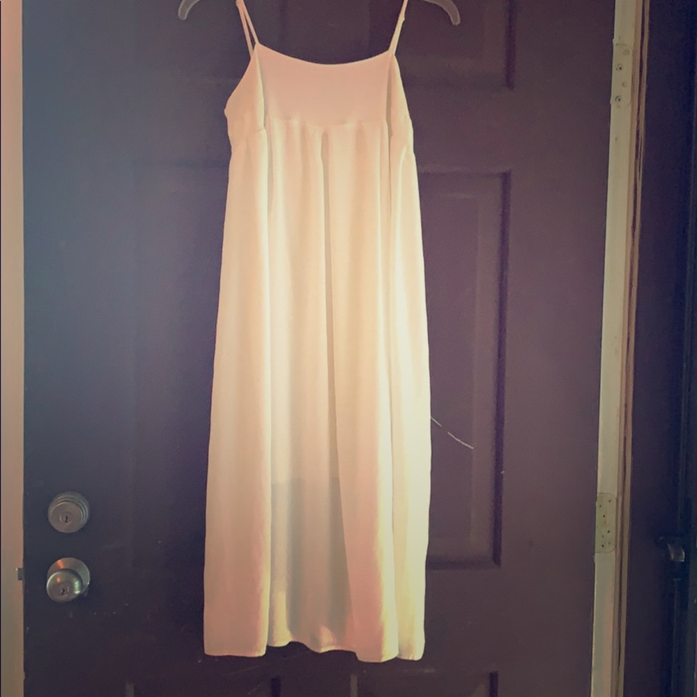 Off-White chiffon flowy dress